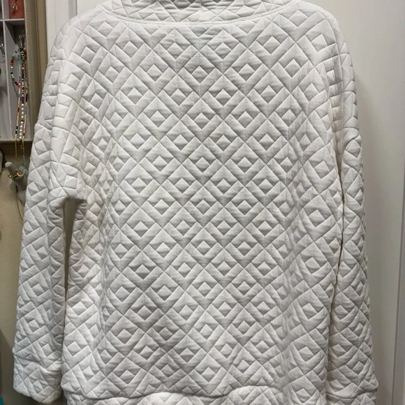 GAP Cream Quilted Women's Turtleneck Sweater - Picture 4 of 4